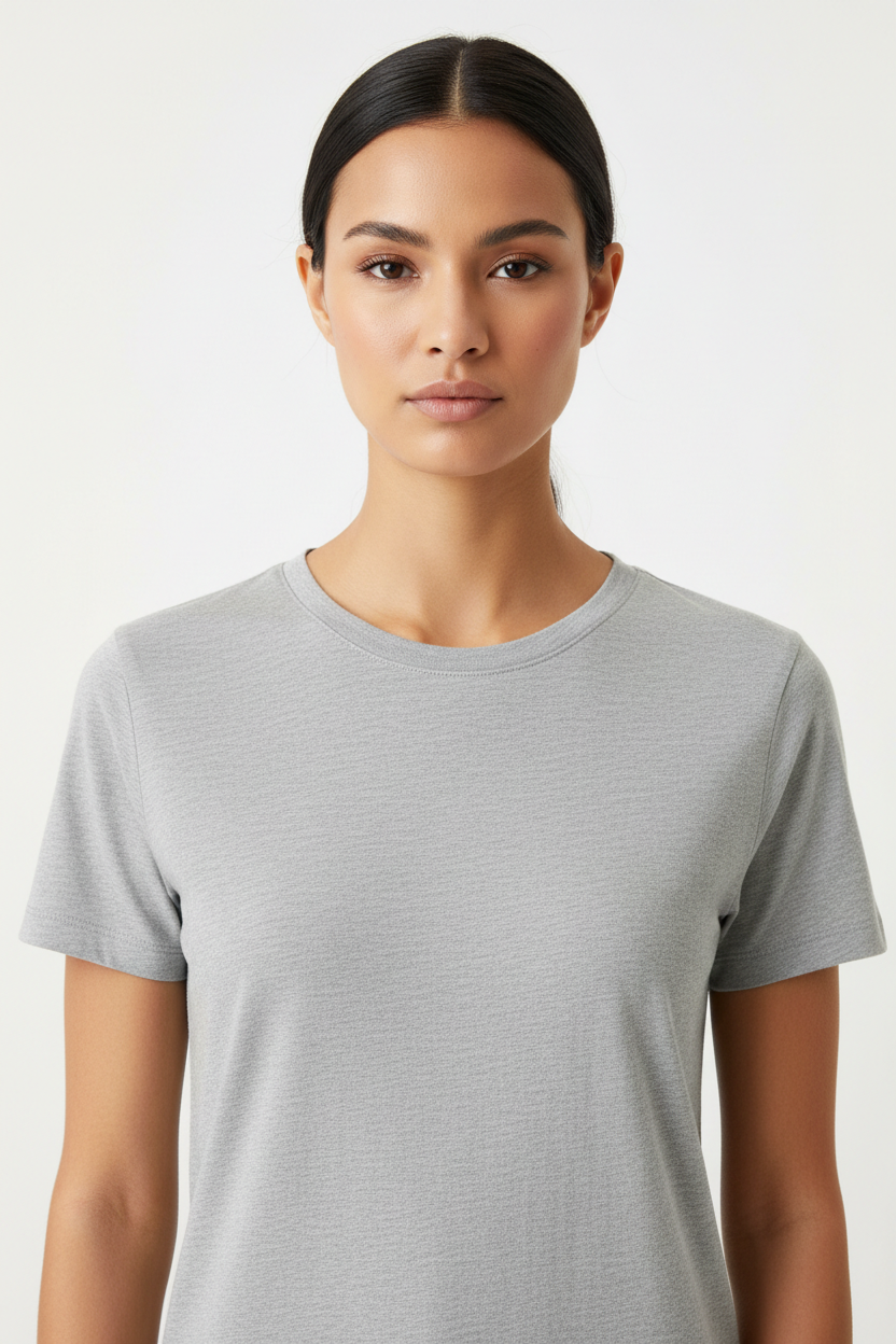 Model wearing Basic T-Shirt